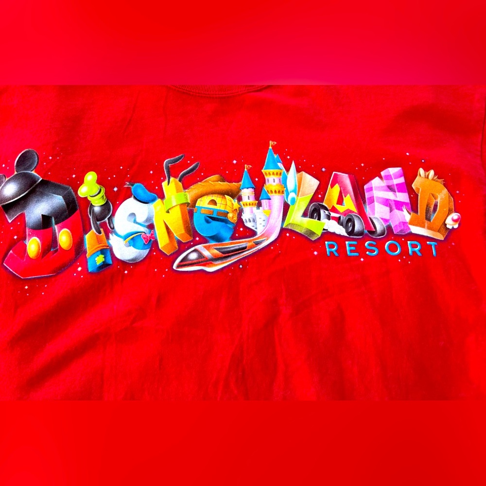 Disneyland Resort character letter tshirt! XL great condition!